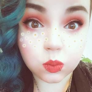 Meet your Posher, Danni